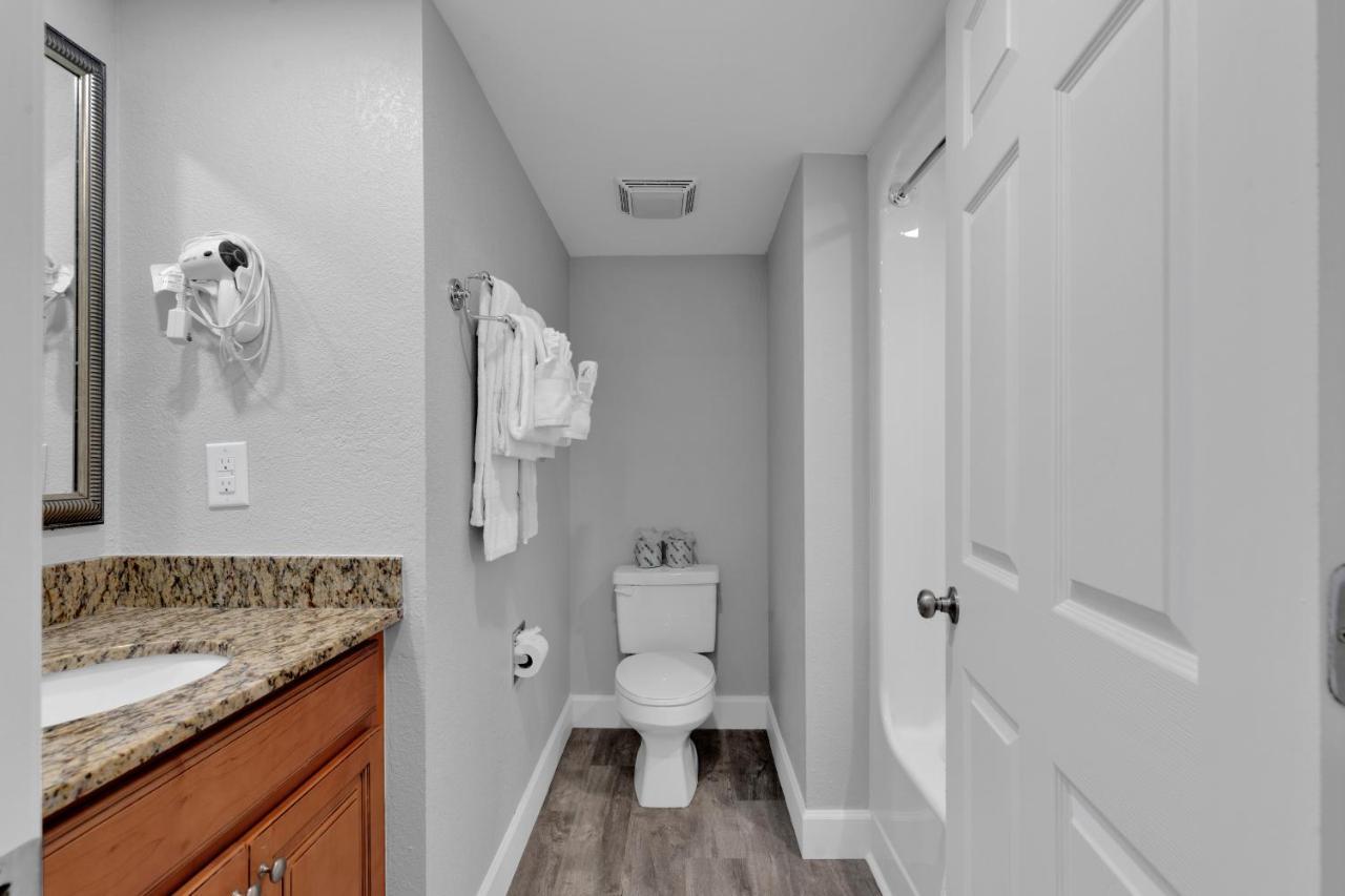 Oceanfront Atlantica 2Br Condo W Balcony Myrtle Beach Buitenkant foto